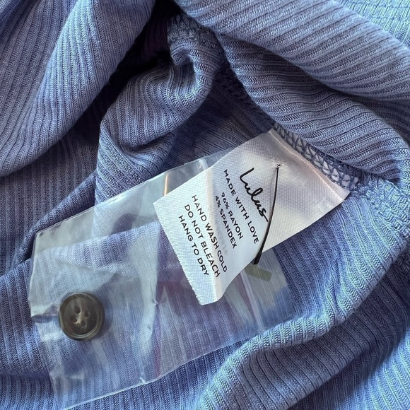 NWT Lulus Short Sleeve Ribbed Rounded Neckline Size S - Picture 8 of 10